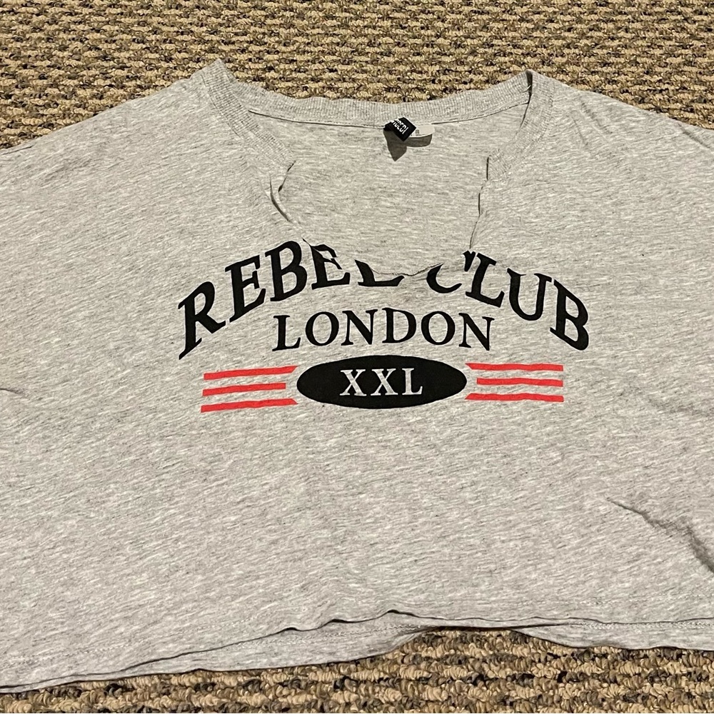 Crop top